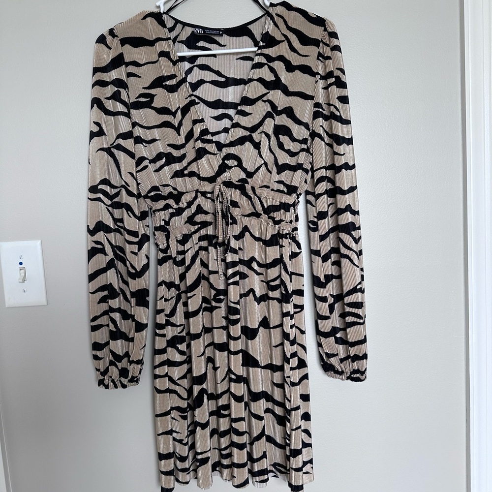 Zara Long Sleeve Black and gold Dress